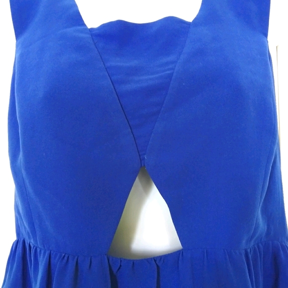Zara Basic Royal Blue Open Hole Front Top. - Picture 3 of 6